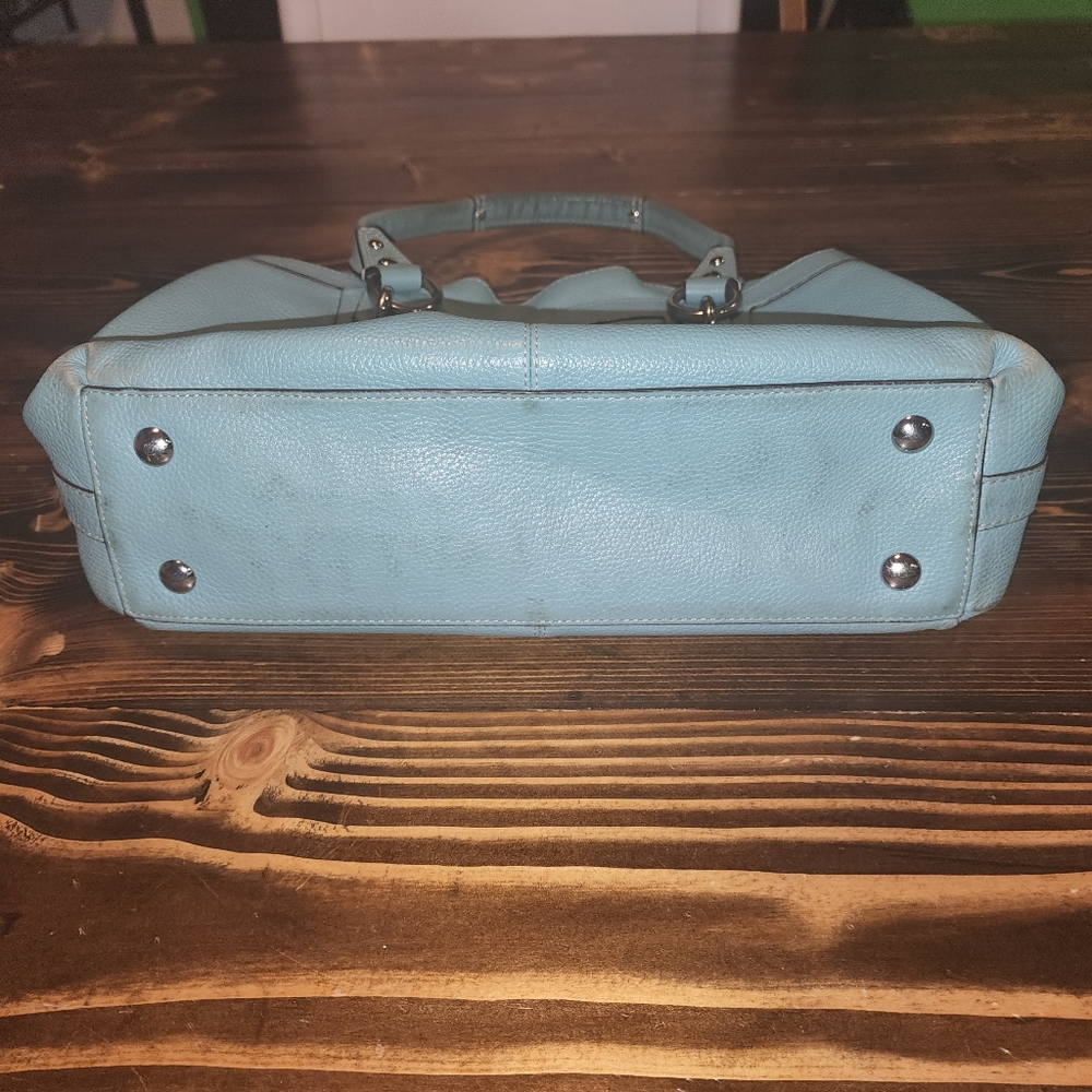 Authentic Coach Purse - Picture 3 of 5
